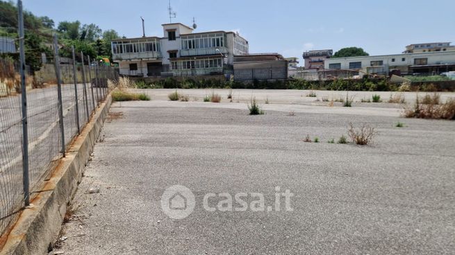 Terreno agricolo in commerciale in Via Eleonora Duse
