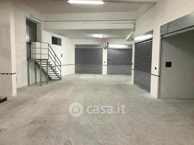 Garage/posto auto in residenziale in Via Giuseppe Ingegneros