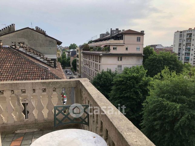 Appartamento in residenziale in Via Valeggio 26