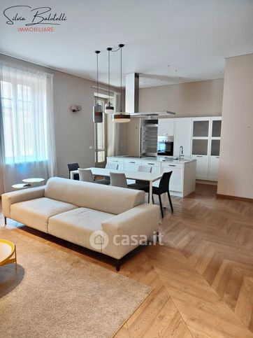 Appartamento in residenziale in Via Accademia Albertina 38