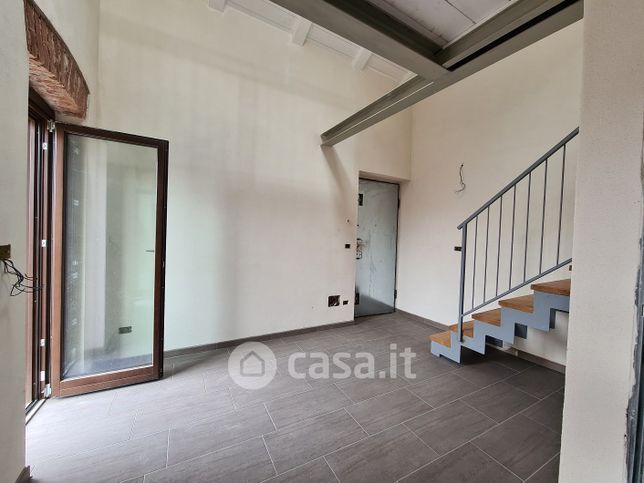 Appartamento in residenziale in Via Busca
