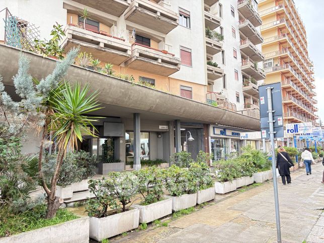 Box/posto auto in residenziale in Via Giovan Battista Lulli 6