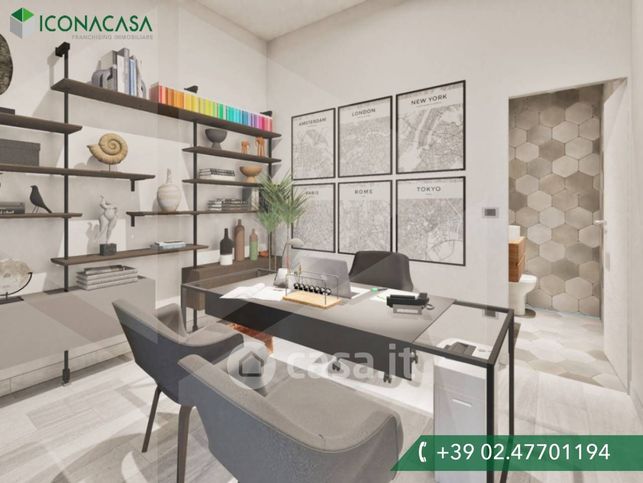 Ufficio in commerciale in Via Francesco Caracciolo 90