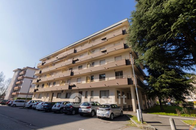 Ufficio in commerciale in Via Giacomo Matteotti 72