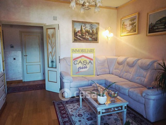 Attico/mansarda in residenziale in Viale II Giugno