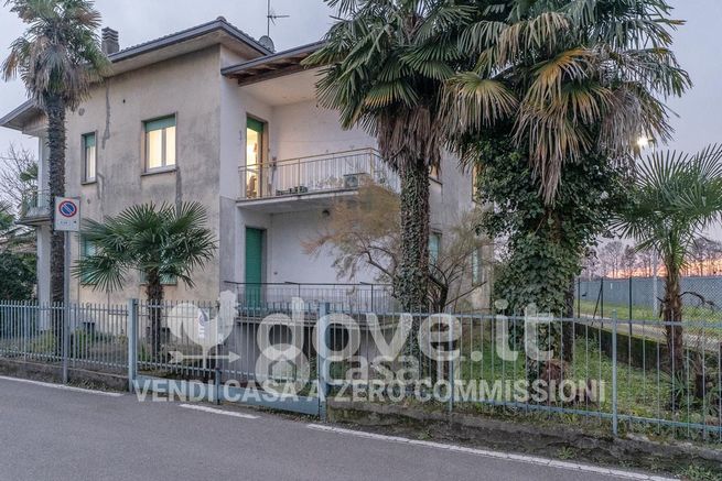 Appartamento in residenziale in Via Curnasco 14