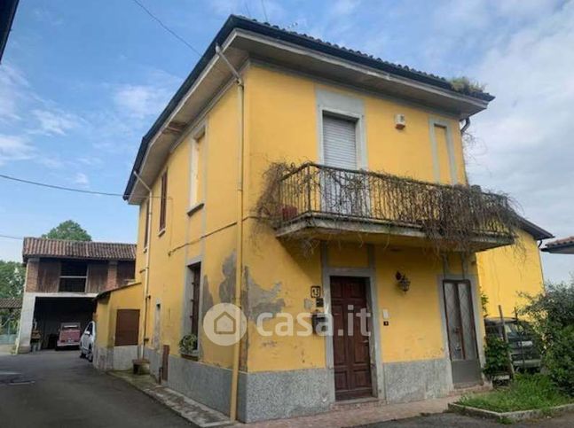 Appartamento in residenziale in Piazza Santi Pietro e Paolo 20