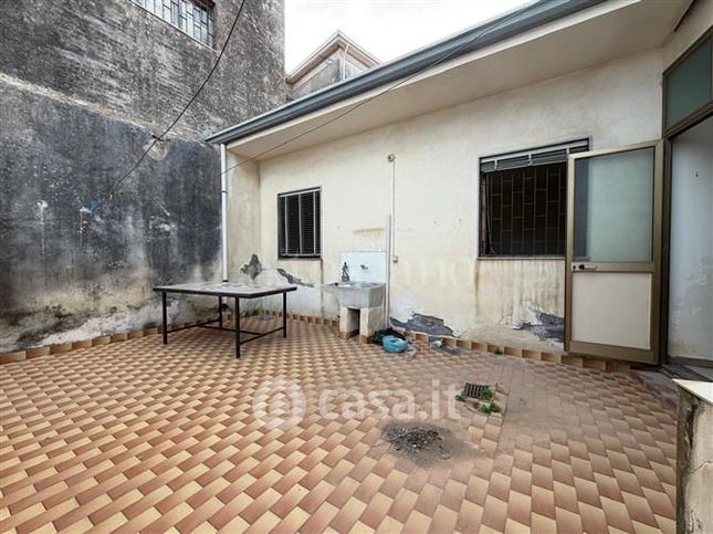 Casa indipendente in residenziale in Strada Statale 114 Orientale Sicula