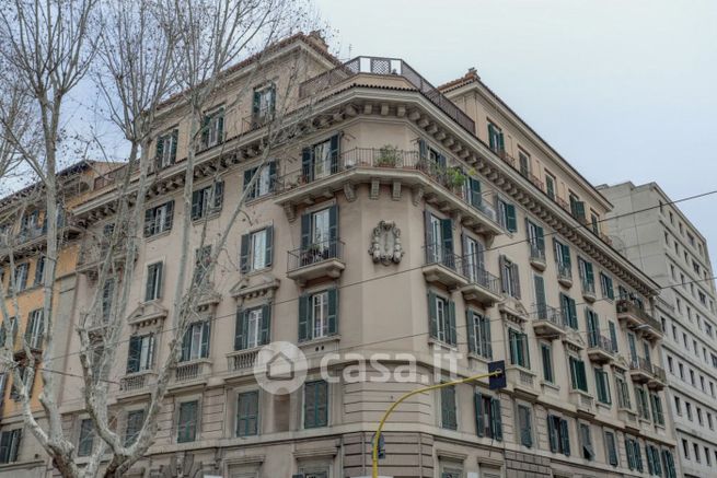 Appartamento in residenziale in Viale Regina Margherita