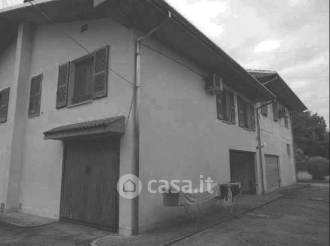 Casa indipendente in residenziale in Via dei Tigli