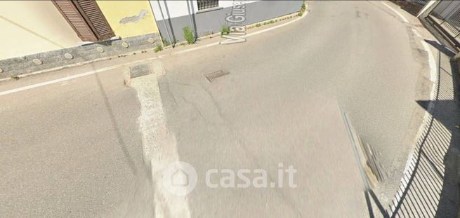 Terreno agricolo in commerciale in Via Cairoli