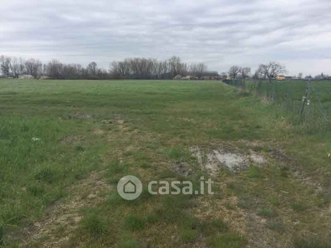 Terreno agricolo in commerciale in Via Frere