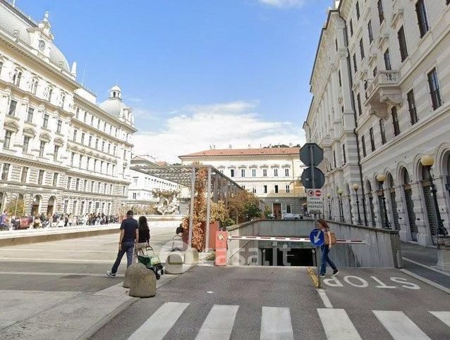 Box/posto auto in residenziale in Piazza Vittorio Veneto