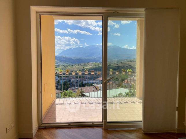 Appartamento in residenziale in Viale Europa