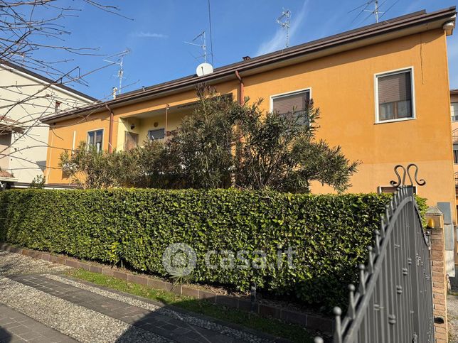 Appartamento in residenziale in Via Tenente Silvioli