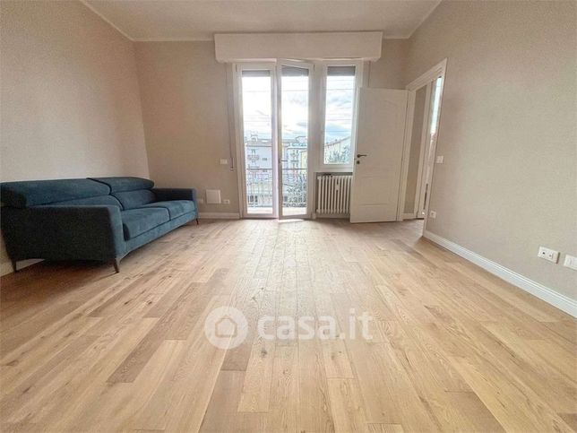 Appartamento in residenziale in Via Enrico Baroni 7