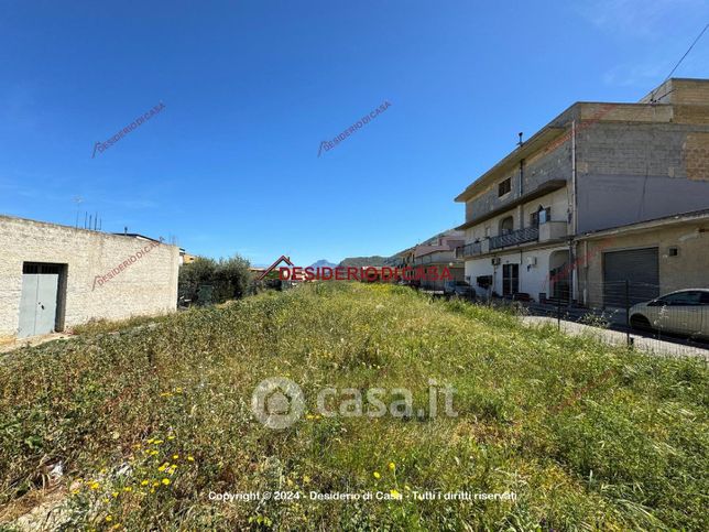 Terreno agricolo in commerciale in Via Trieste