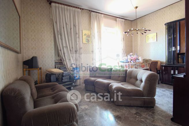 Appartamento in residenziale in Via Picena 143