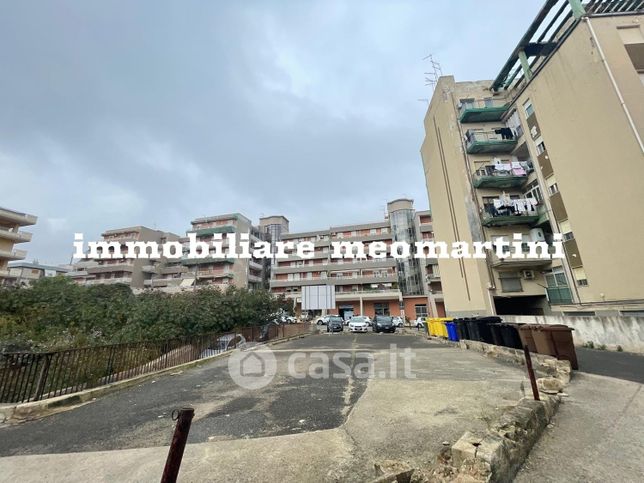Box/posto auto in residenziale in Via Alcibiade