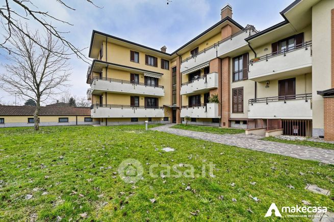 Appartamento in residenziale in Via G. Falcone 4