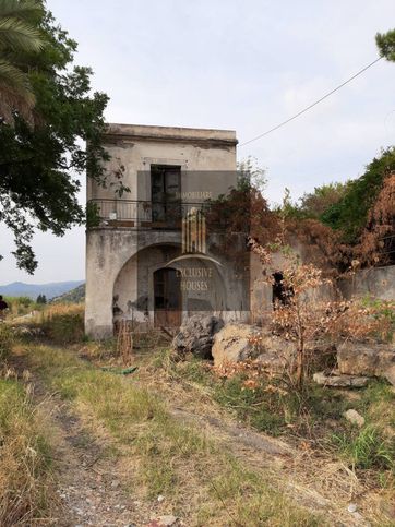 Rustico/casale in residenziale in Contrada Feo Coniglio