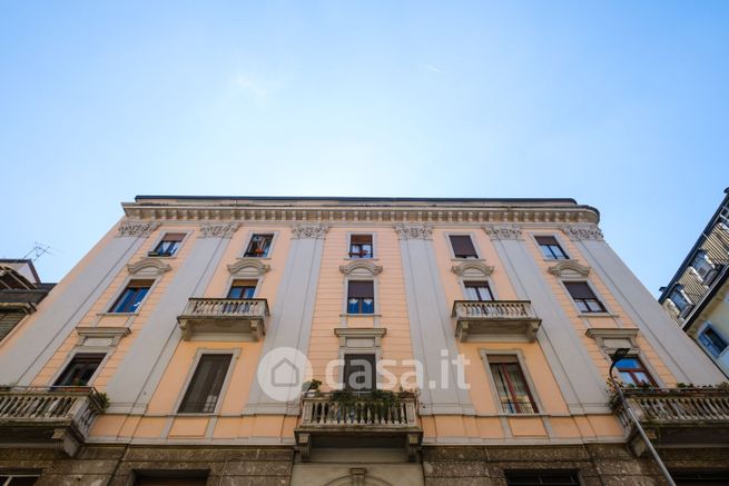 Appartamento in residenziale in Via Felice Casati 5