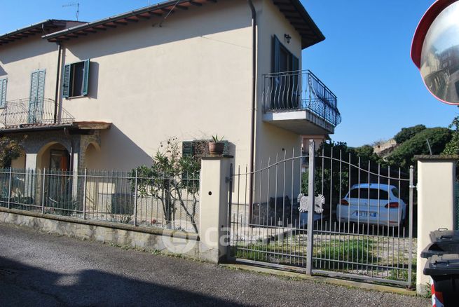 Villetta a schiera in residenziale in Cerqueto