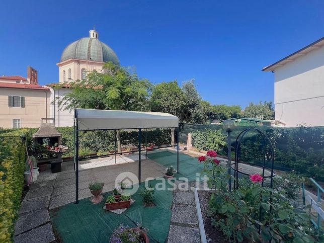 Appartamento in residenziale in Via Cabianca