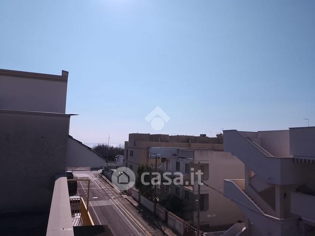 Casa indipendente in residenziale in 