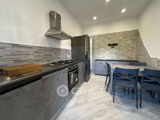 Casa indipendente in residenziale in Via Nazario Sauro