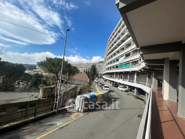 Appartamento in residenziale in Via Lamberto Loria 227