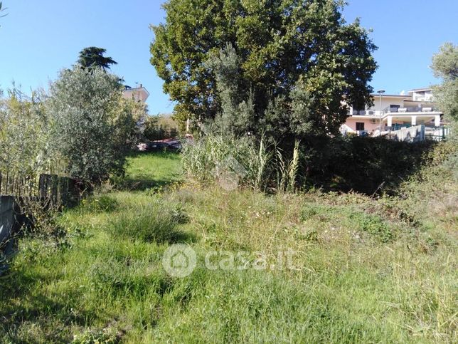 Terreno edificabile in residenziale in Via Dodaro Mario