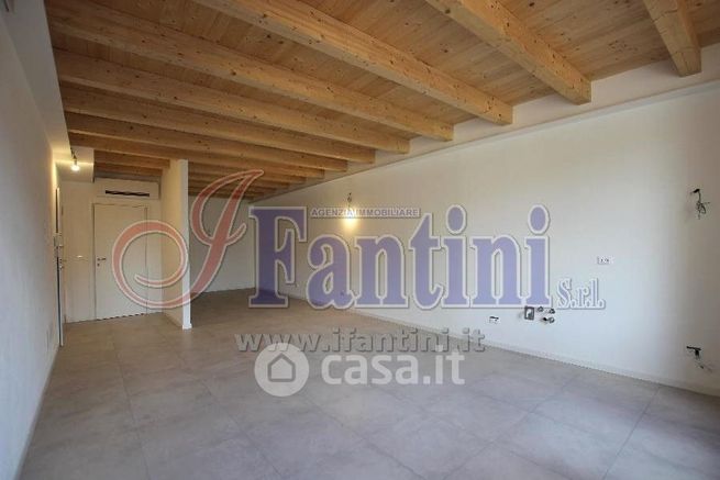 Appartamento in residenziale in Via Ugo Bassi 62