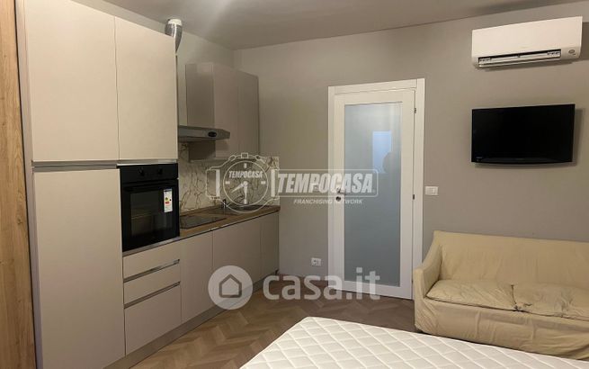 Appartamento in residenziale in Via Galileo Galilei 1