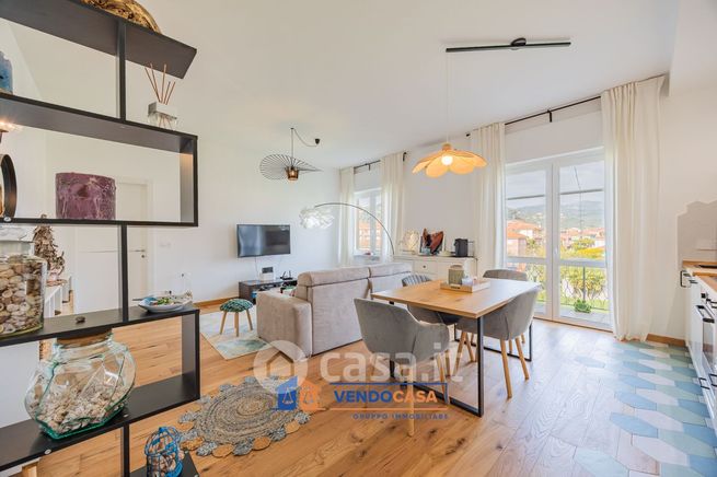 Appartamento in residenziale in Via Anguille 30