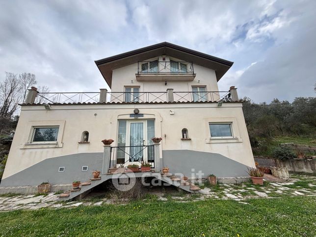 Casa indipendente in residenziale in Via Romagnano Fontana Valle 7