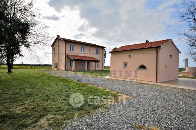 Villa in residenziale in Via dei Cappellani