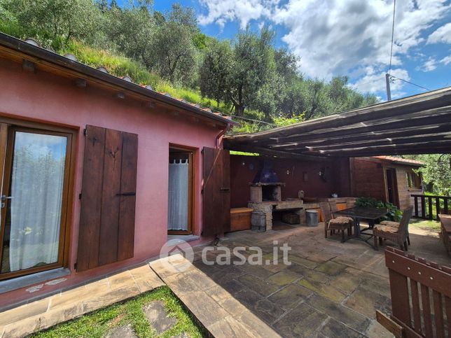 Villa in residenziale in Benabbio,Via del Muraglione 1