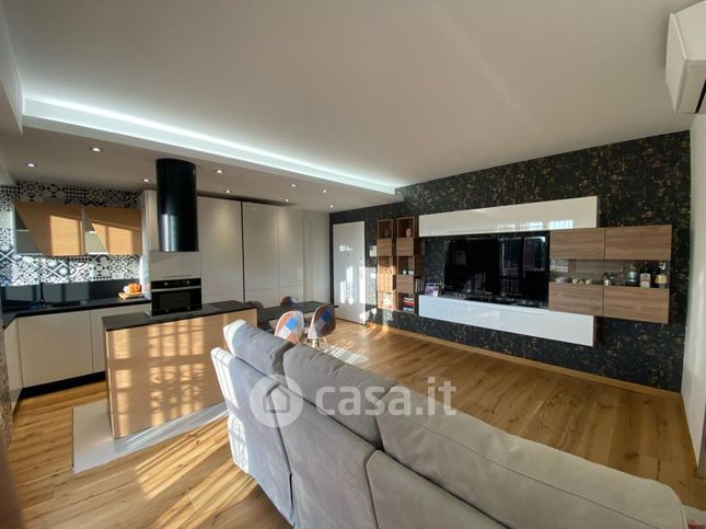 Appartamento in residenziale in Via dei Caduti 11