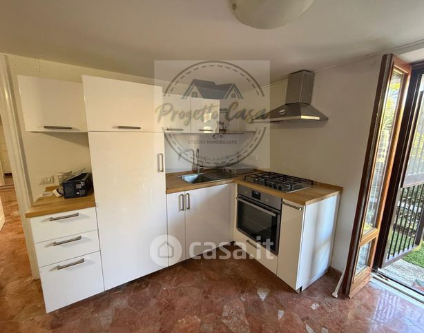 Appartamento in residenziale in Via dei Castagni