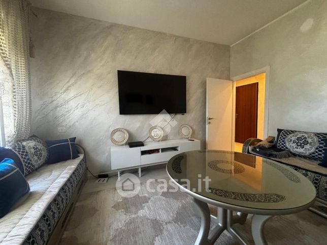 Appartamento in residenziale in Via Lombardini 5