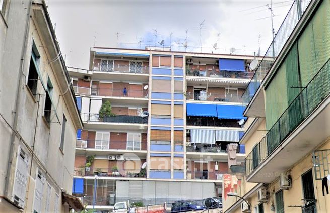 Box/posto auto in residenziale in Via Ponti Rossi 188