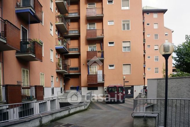 Appartamento in residenziale in Via Frugoni Carlo Innocenzo 26