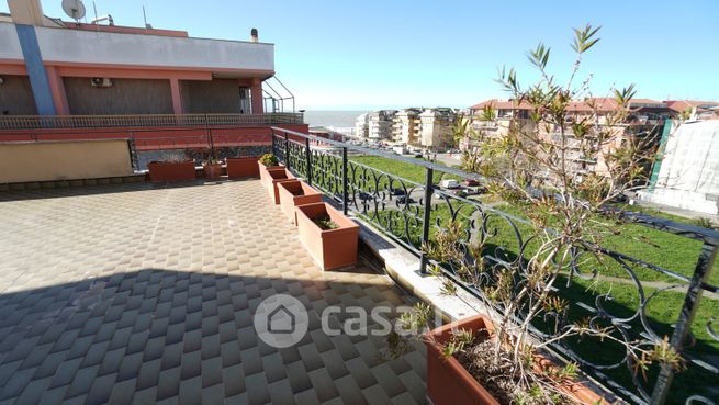 Attico/mansarda in residenziale in Via della Corazzata 65