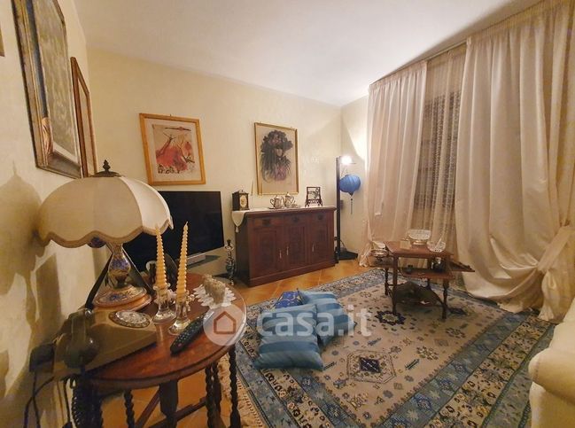 Villa in residenziale in Via della Migliarina