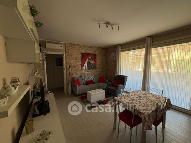 Appartamento in residenziale in Via Mozart Amadeus 1