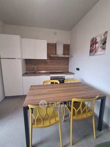 Appartamento in residenziale in Via Monticelli