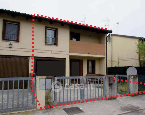 Villetta a schiera in residenziale in Riviera P. Molmenti 72