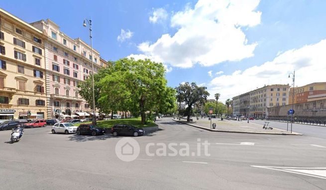 Ufficio in commerciale in Piazza del Risorgimento