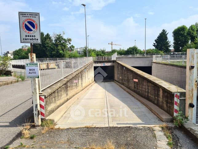 Box/posto auto in residenziale in Via D. Di Nanni 16